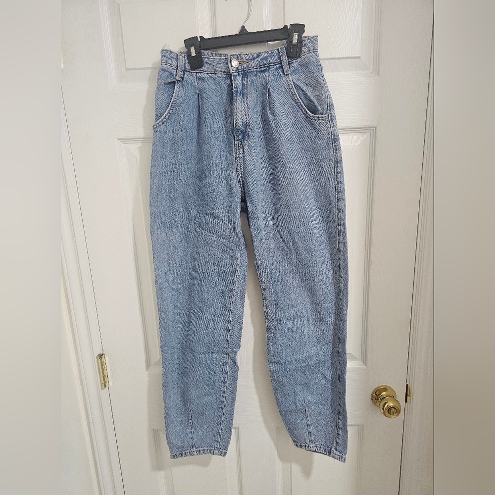 Stylish Light Blue High Rise Women's Jeans